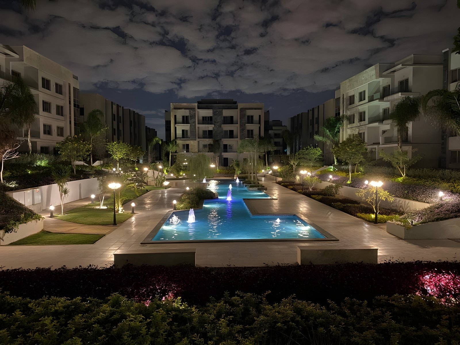 Ground Floor Apartment with Garden in Galleria Moon Valley, New Cairo - Immediate Delivery